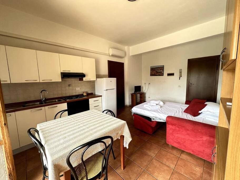 Mv Apartament 4a * Firenze